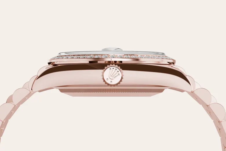18 kt Everose gold